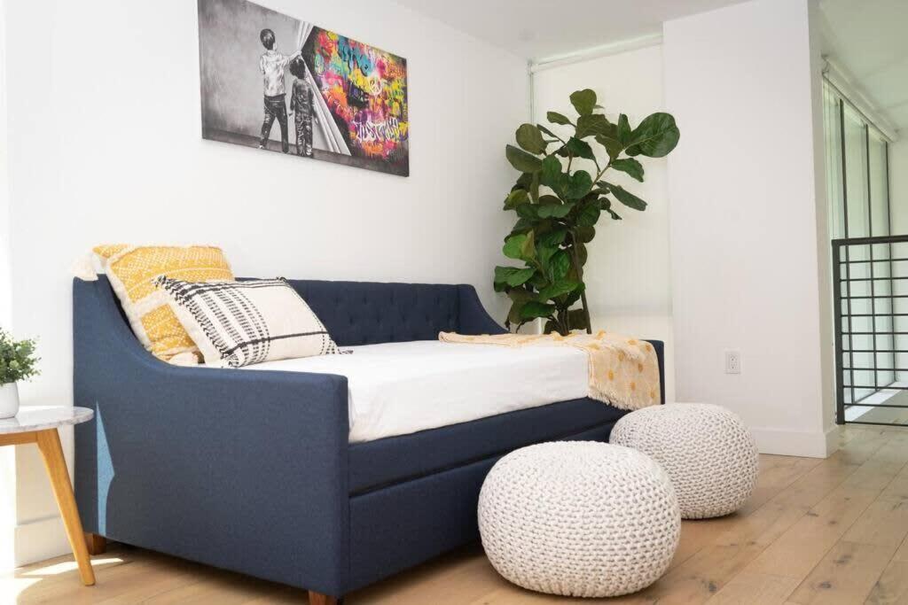 Bright And Trendy 2-Story Bankers Hill Condo 圣地亚哥 外观 照片