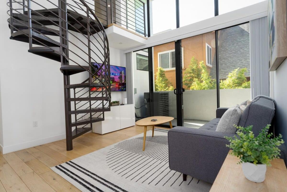 Bright And Trendy 2-Story Bankers Hill Condo 圣地亚哥 外观 照片